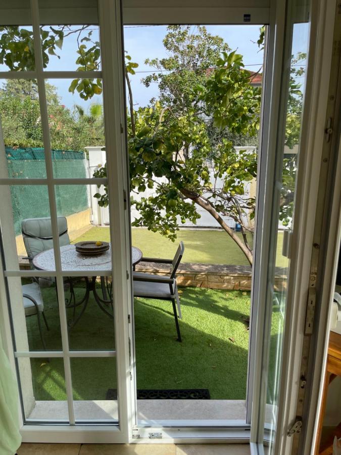 Location Studio De Charme Antibes Exterior photo