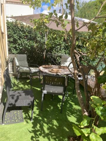 Location Studio De Charme Antibes Exterior photo